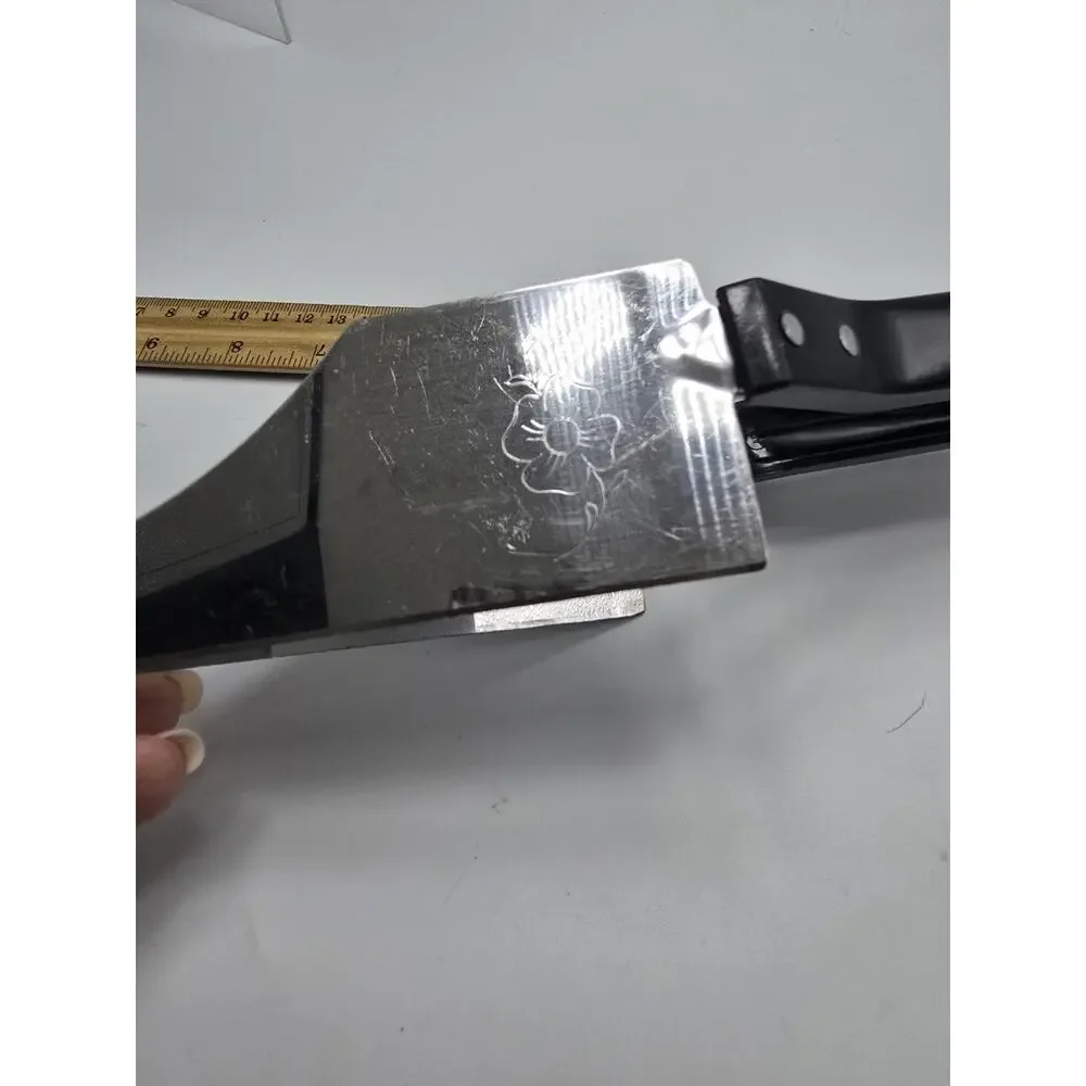 Krag's Kut'n'serv Cake Cutter And Server Vintage stainless steel blade